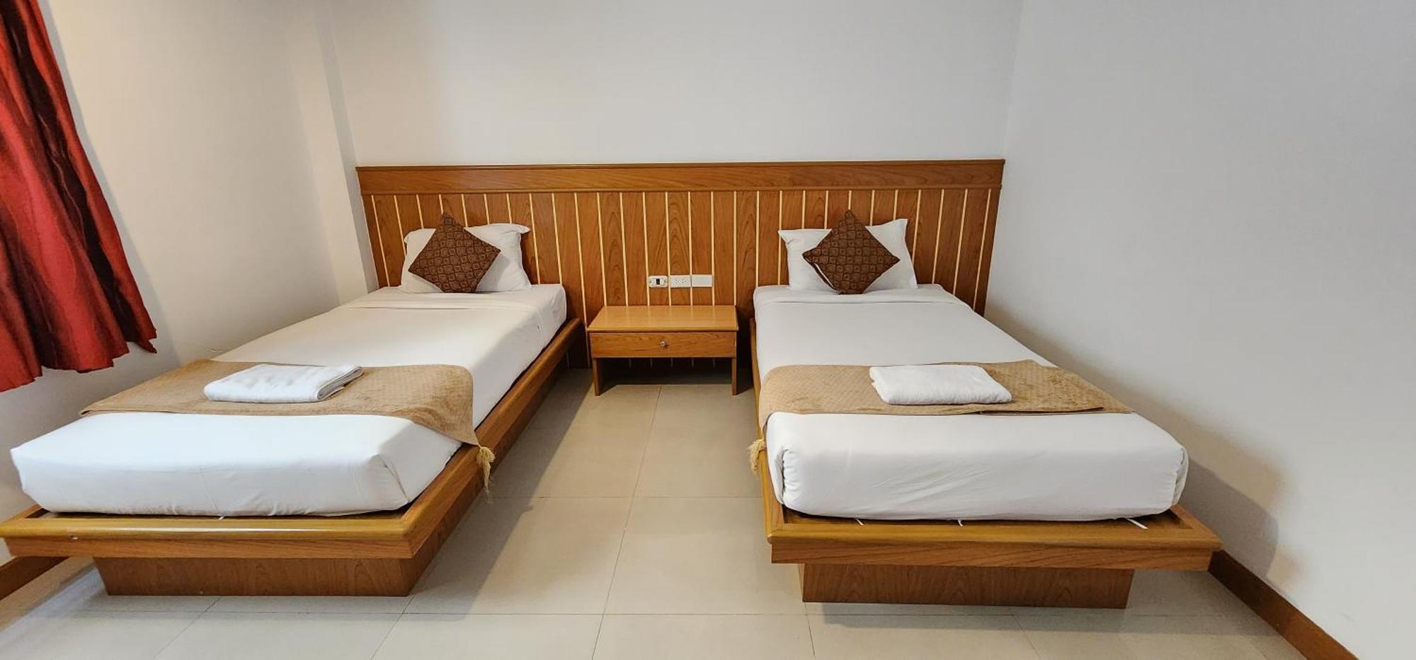 Eden Park Otel Patong Dış mekan fotoğraf