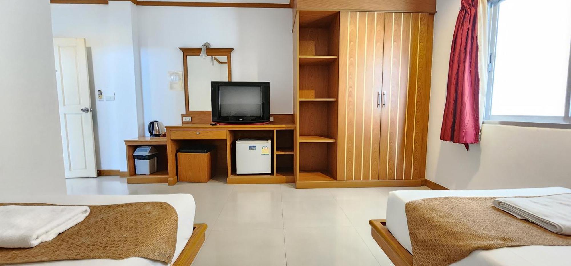 Eden Park Otel Patong Dış mekan fotoğraf