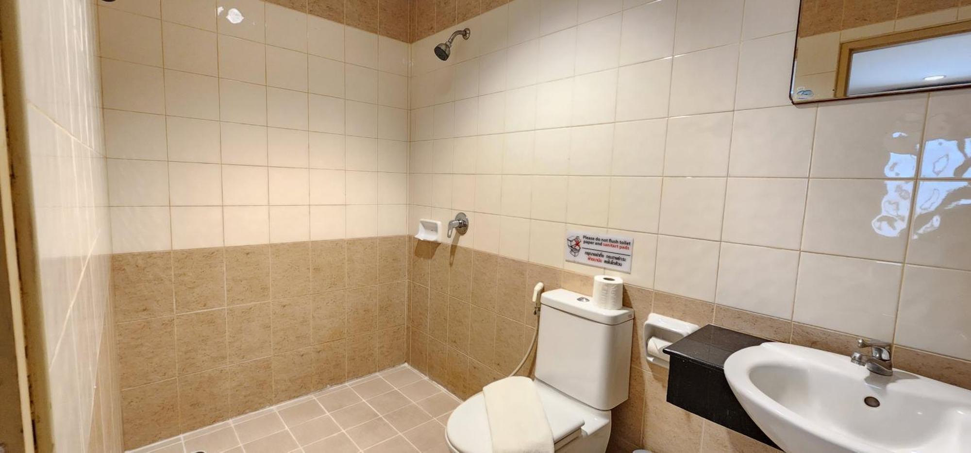 Eden Park Otel Patong Dış mekan fotoğraf