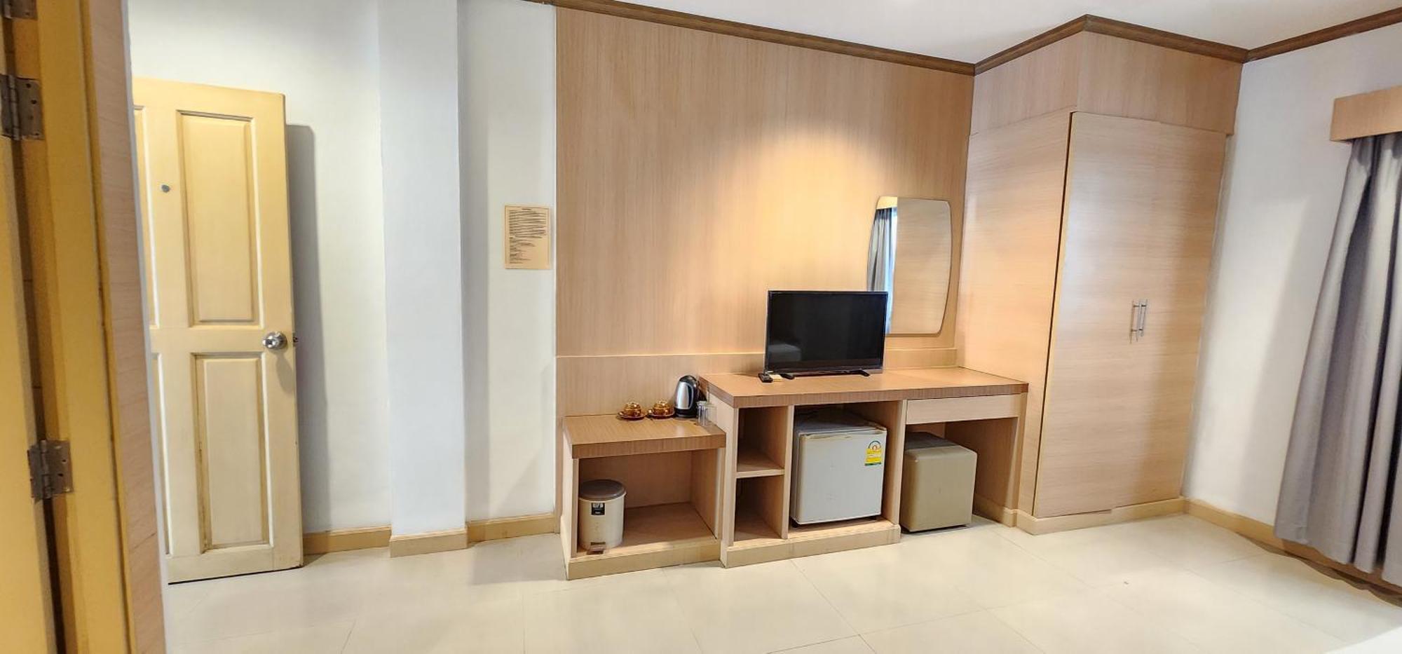 Eden Park Otel Patong Dış mekan fotoğraf