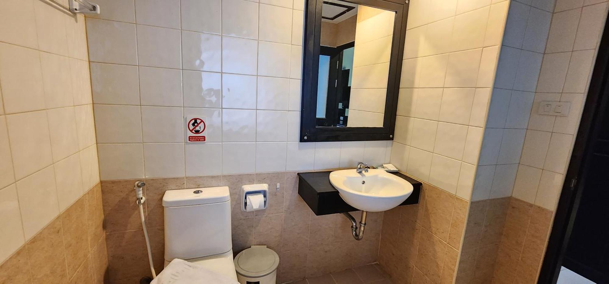 Eden Park Otel Patong Dış mekan fotoğraf