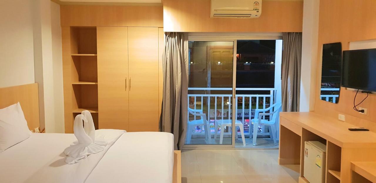 Eden Park Otel Patong Dış mekan fotoğraf