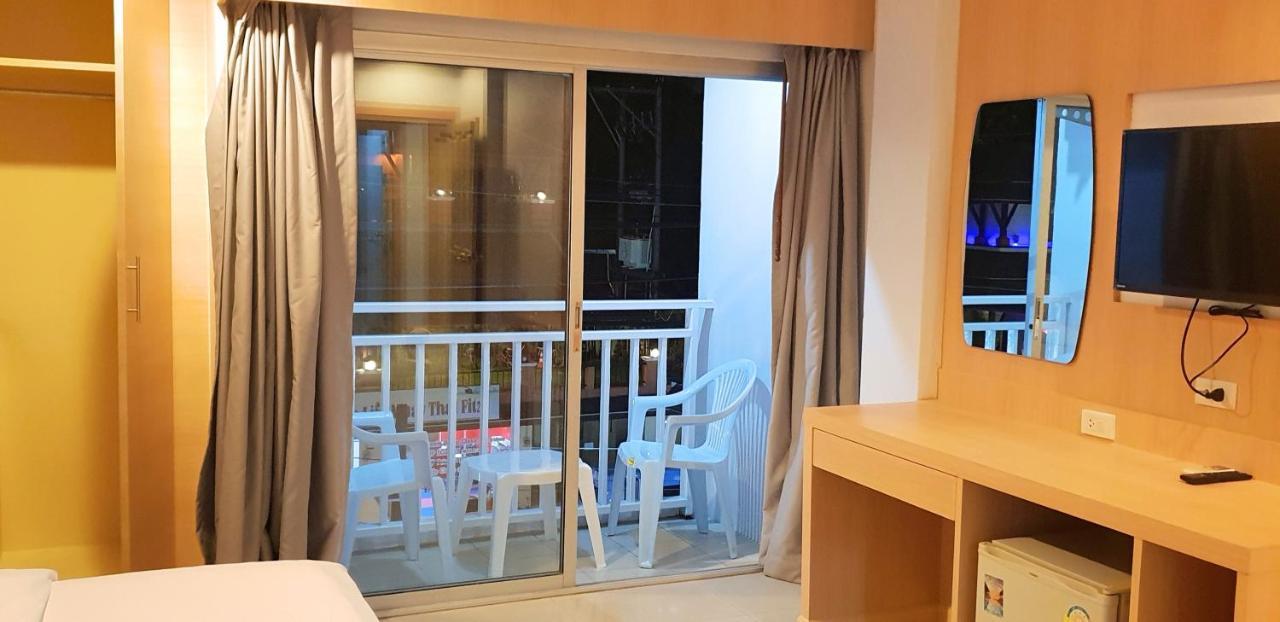 Eden Park Otel Patong Dış mekan fotoğraf